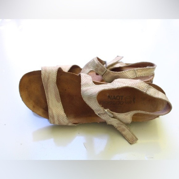 Naot sandals - Picture 8 of 11